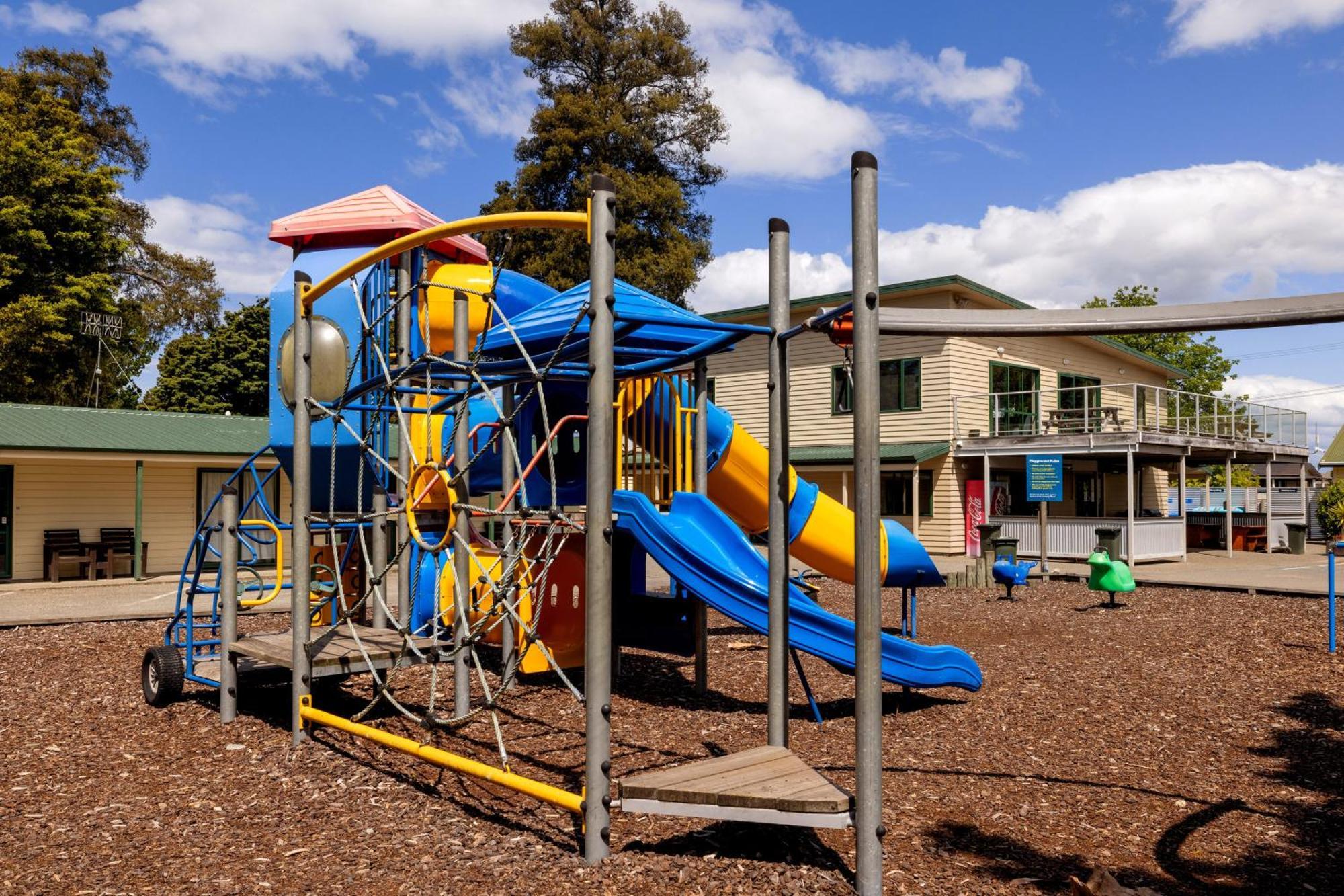 Motueka Top 10 Holiday Park Luaran gambar