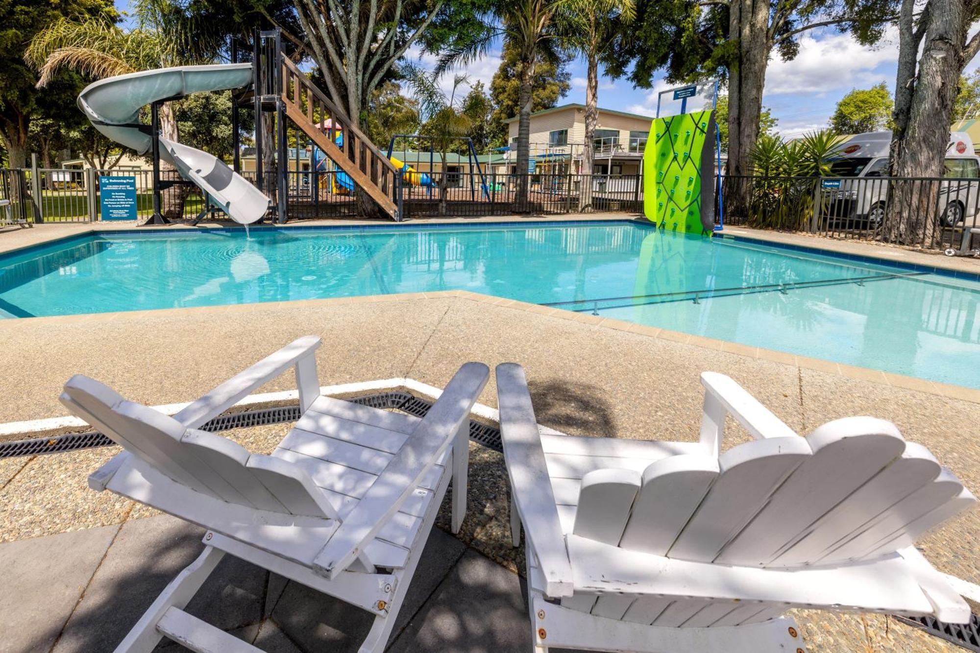 Motueka Top 10 Holiday Park Luaran gambar
