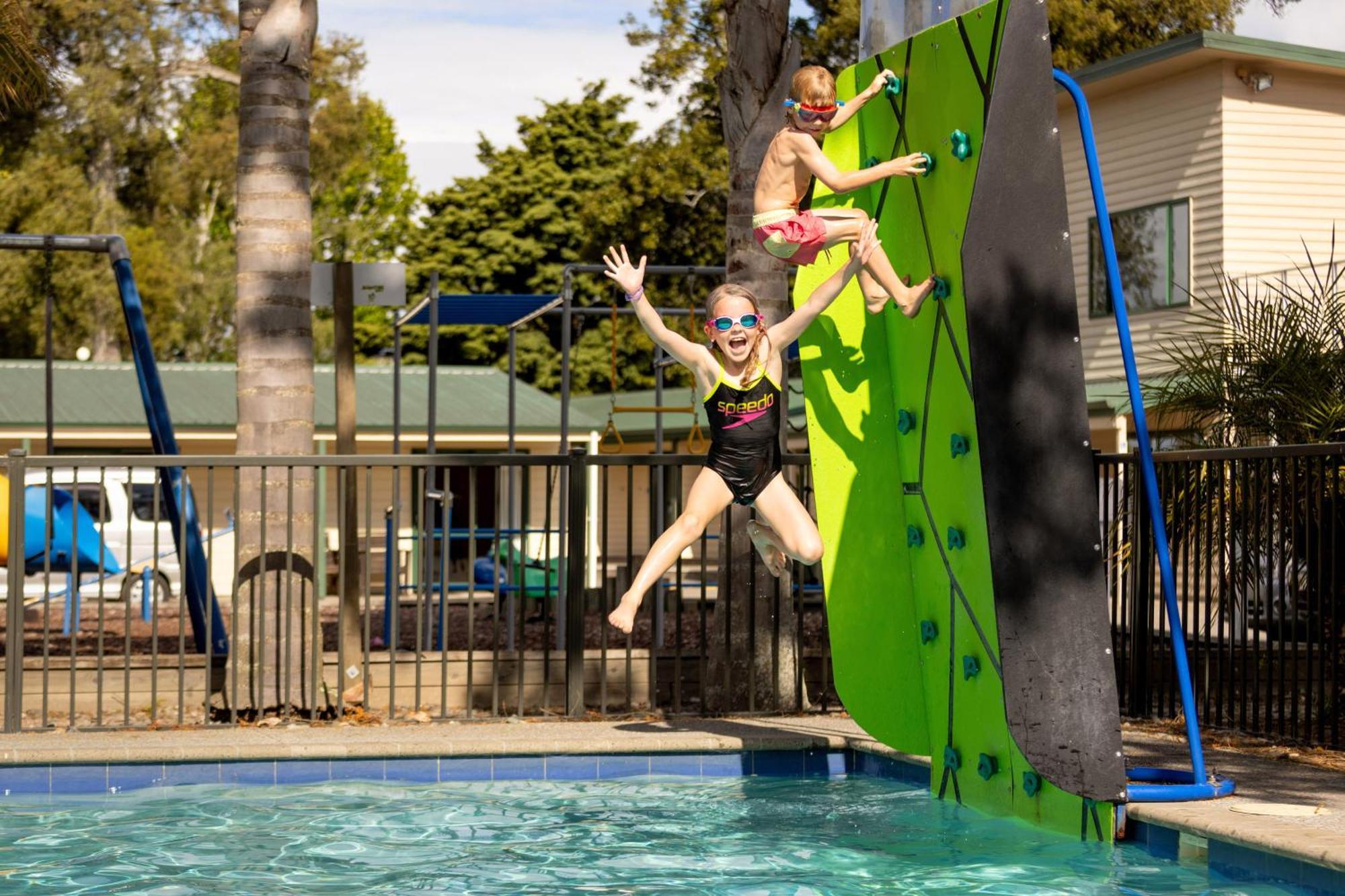 Motueka Top 10 Holiday Park Luaran gambar