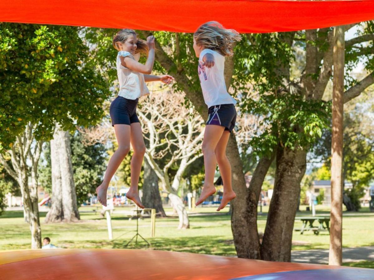 Motueka Top 10 Holiday Park Luaran gambar